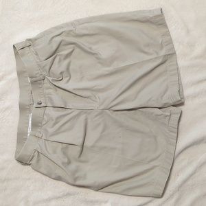 Jos. A. Bank travelers collection khaki men's shorts size 35